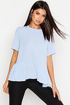 Boohoo Pleated Hem Short Sleeve Blouse