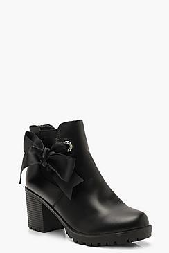 Boohoo Croc Panel Block Heel Chelsea Boots