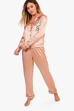 Boohoo Petite Tara Letter 's' Embroidered Trouser Set