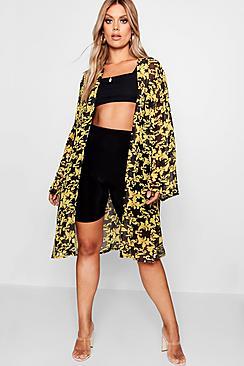 Boohoo Plus Lydia Baroque Printed Chain Kimono
