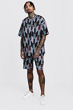 Boohoo Aztec Printed Man Scuba Short Set