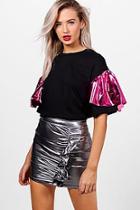 Boohoo Mollie 80's Metallic Ruffle Crop