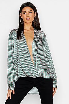 Boohoo Satin Geo Printed Blouse