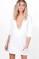 Boohoo Fran Crepe Plunge Neck Pocket Shift Dress