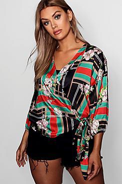 Boohoo Plus Alysha Printed Floral Woven Blouse