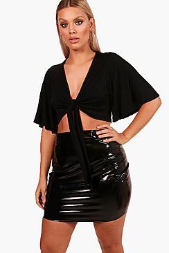 Boohoo Plus Hetty Tie Front Crop Top