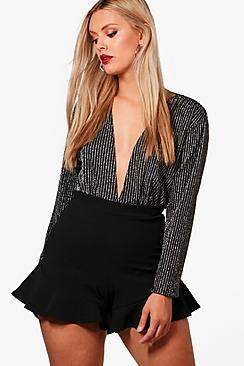 Boohoo Plus Frill Hem Shorts