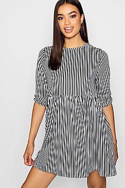 Boohoo 3/4 Sleeve Gathered Waist Smock Dress