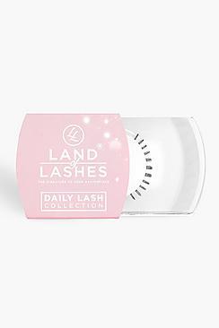 Boohoo Land Of Lashes Bottom Lash - Cruelty Free 50