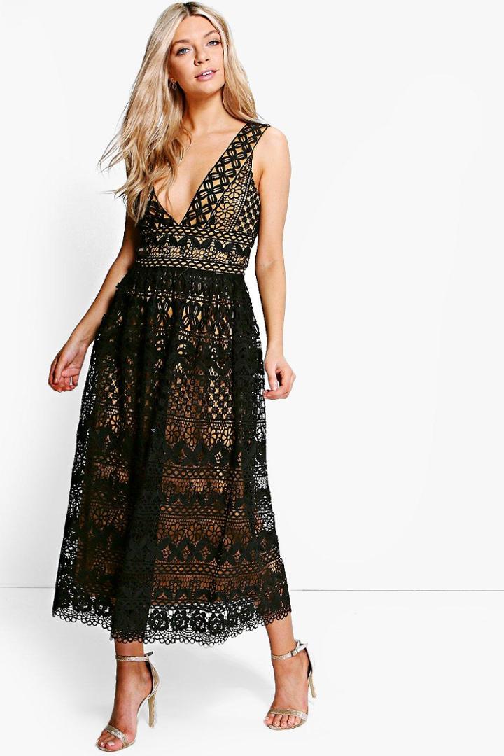 Boohoo Boutique Cora Corded Lace Maxi Dress Black