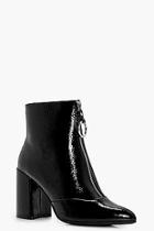 Boohoo Nina Oversized O-ring Cylinder Heel Boot