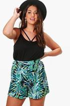 Boohoo Plus Keely Tropical Flippy Short