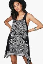 Boohoo Posey Placement Print Shift Dress