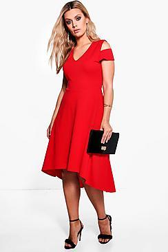 Boohoo Plus Sara Open Shoulder Skater Dress