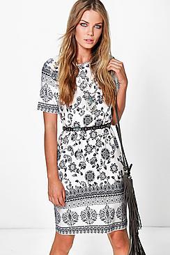 Boohoo Karolyn Ethnic Printed Boho Shift Dress