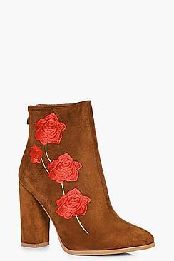 Boohoo Bella Floral Stitch Block Heel Boot