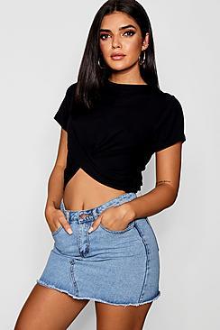 Boohoo Twist Front Crop Basic Tee