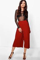 Boohoo Xandra Pleated Crepe Wide Leg Culottes