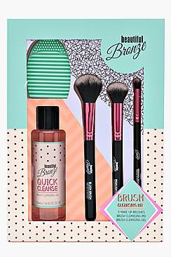 Boohoo Sunkissed Beautiful Bronze Brush Cleaning Kit
