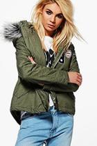 Boohoo Saskia Short Badge Faux Fur Collar Parka