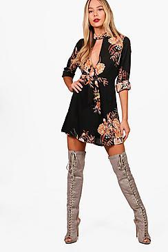 Boohoo Hannah Floral Tie Plunge Dress