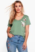 Boohoo Plus Erin Embroidered V Neck Tee Khaki