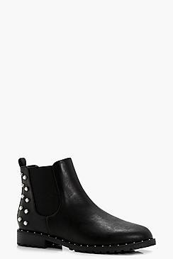 Boohoo Layla Pearl Stud Chelsea Ankle Boot