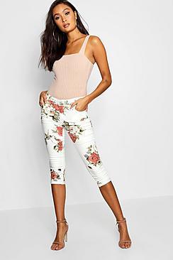 Boohoo Madelyn Floral Denim Short