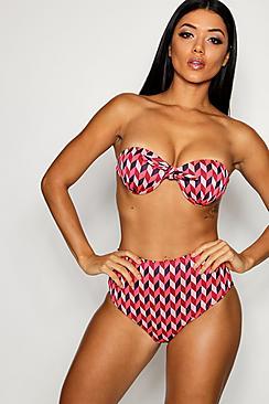Boohoo Alicante Zig Zag Underwired High Waist Bikini