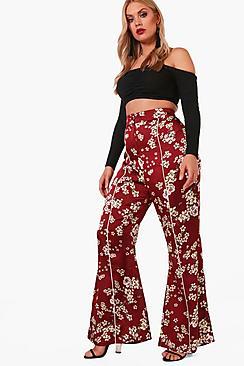 Boohoo Plus Emma Oriental Sateen Slim Flare Trouser