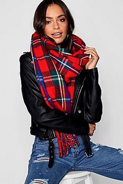 Boohoo All Over Tartan Scarf