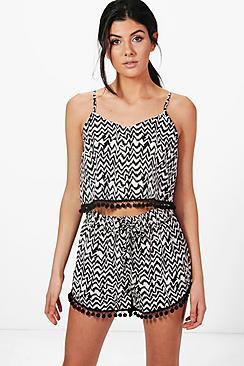 Boohoo Skye Monochrome Crop + Short Pj Set