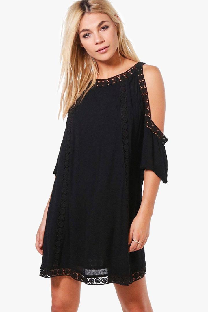Boohoo Boutique Jelena Crochet Detail Swing Dress Black