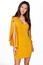 Boohoo Carla Cape Sleeve Shift Dress
