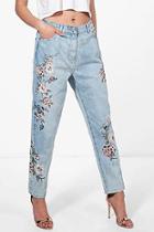 Boohoo Sophie High Rise Embroidered Mom Jeans