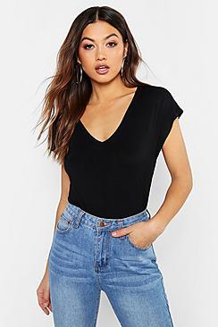 Boohoo Basic V Neck Key Hole Detail T-shirt