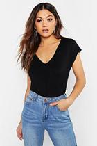 Boohoo Basic V Neck Key Hole Detail T-shirt