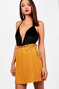 Boohoo Ria Pleated Rouche Waist Mini Skirt