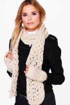 Boohoo Lyla Chunky Knit Scarf & Mitten Set Cream