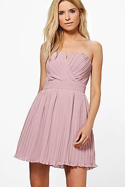 Boohoo Milllie Pleated Bandeau Skater Dress
