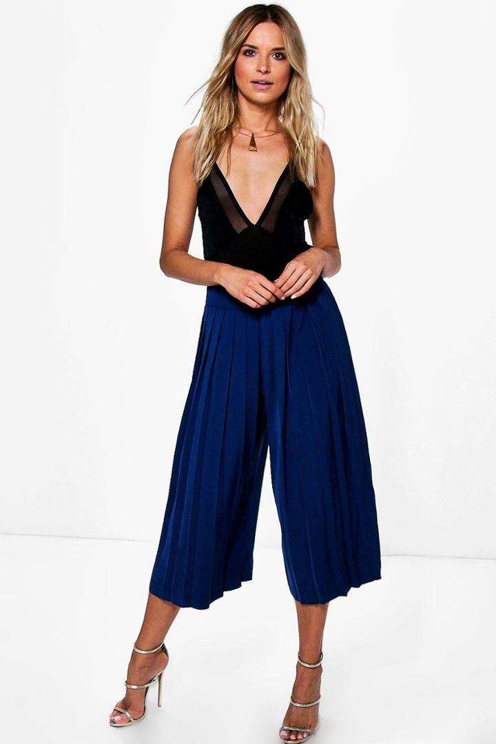Boohoo Boutique Zahara Woven Pleated Tailored Culottes Navy