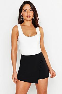 Boohoo Woven Wrap Front Short