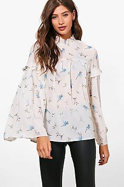 Boohoo Bethany Floral Woven Ruffle Blouse
