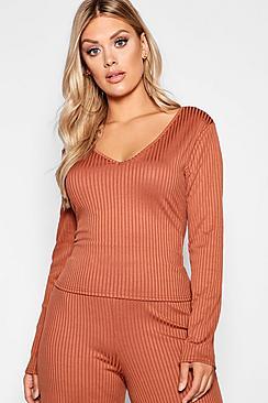 Boohoo Plus Jumbo Rib V-neck Body T-shirt