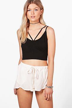 Boohoo Petite Relax Woven Runner Short