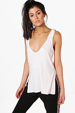 Boohoo Freyja D Ring Side Split Vest