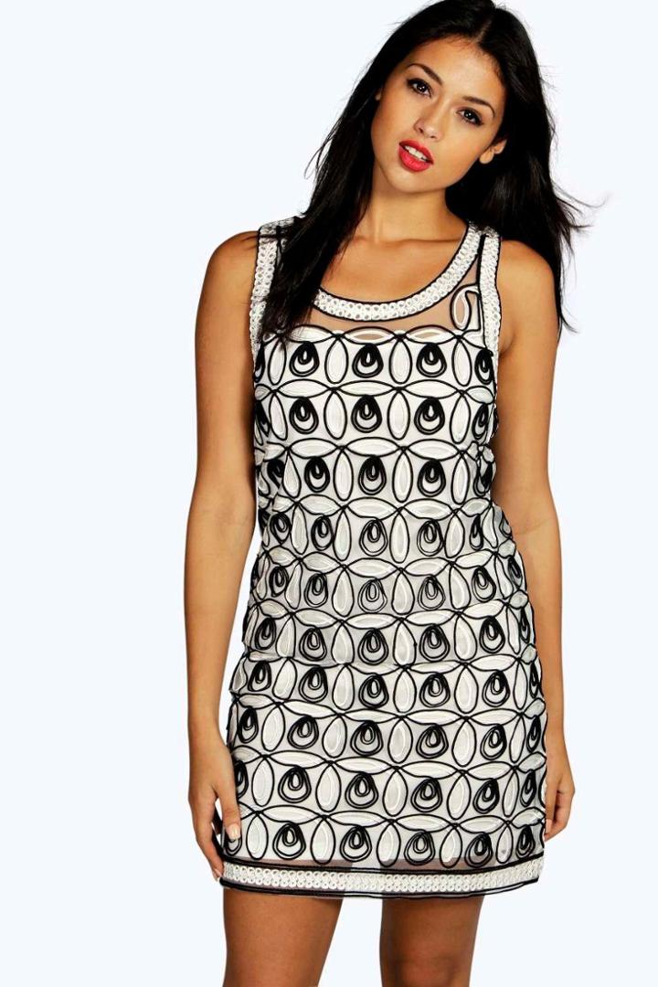 Boohoo Boutique Elisa Embroidered Shift Dress Black