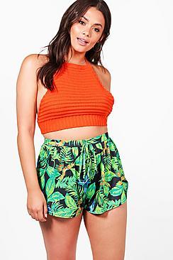 Boohoo Plus Hayley Floral Tropical Print Runner Short