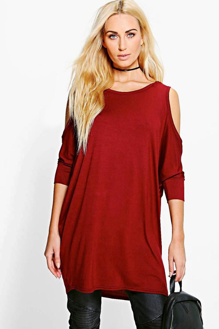 Boohoo Christina Cold Shoulder Batwing T-shirt Burgundy