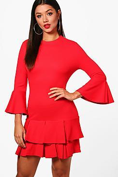 Boohoo Pleated Hem Bodycon Dress